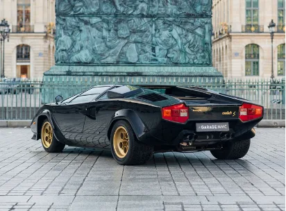 Lamborghini Countach LP 400 S